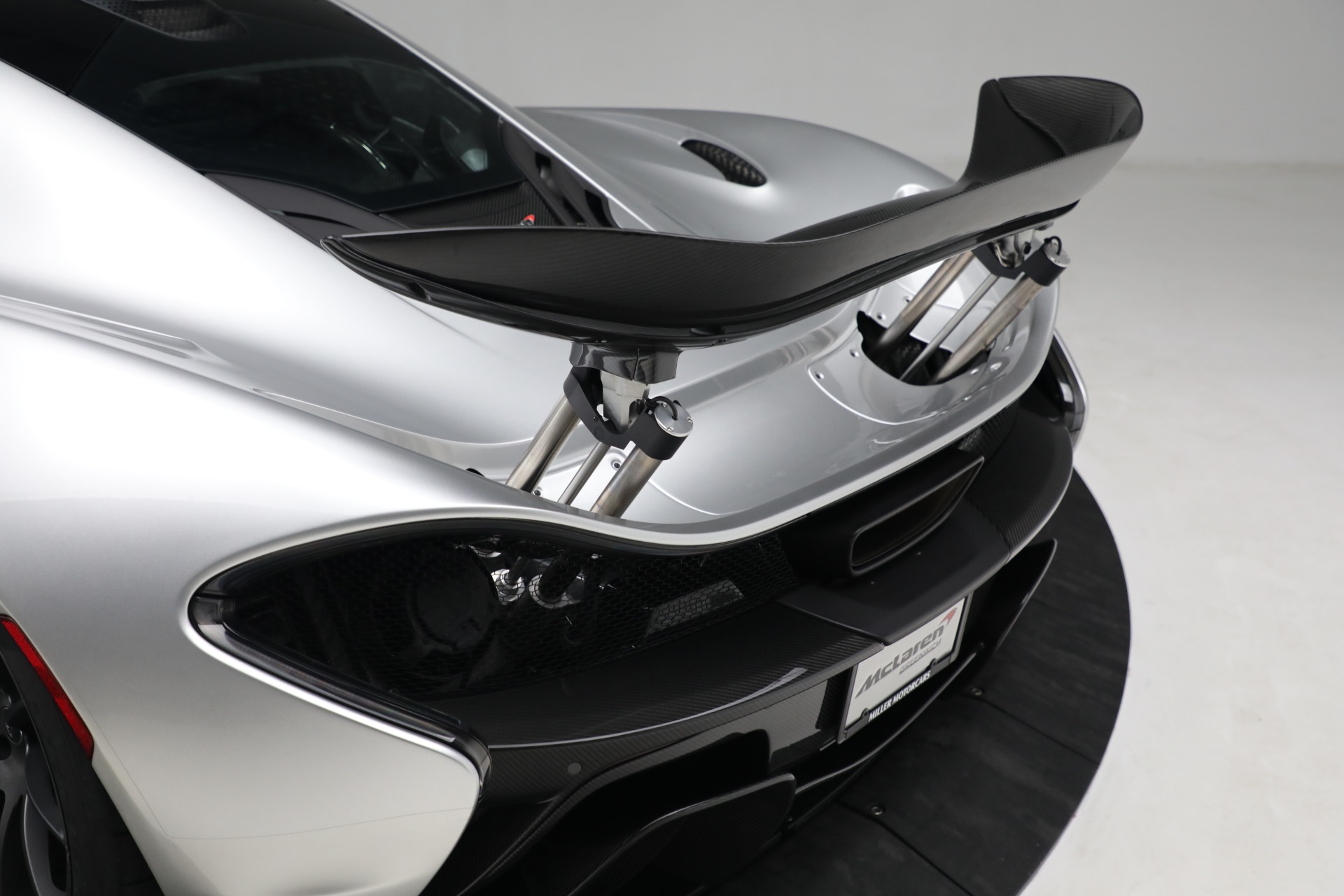 2015 McLaren P1, 15/20