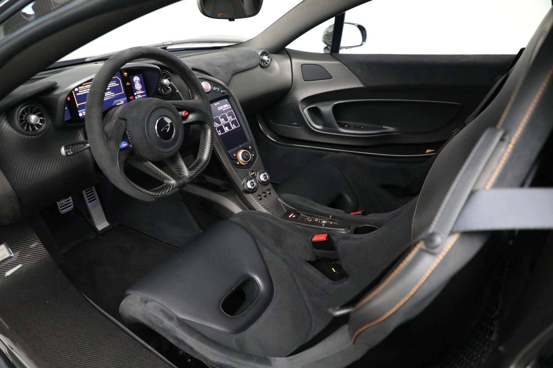 2015 McLaren P1, 17/20
