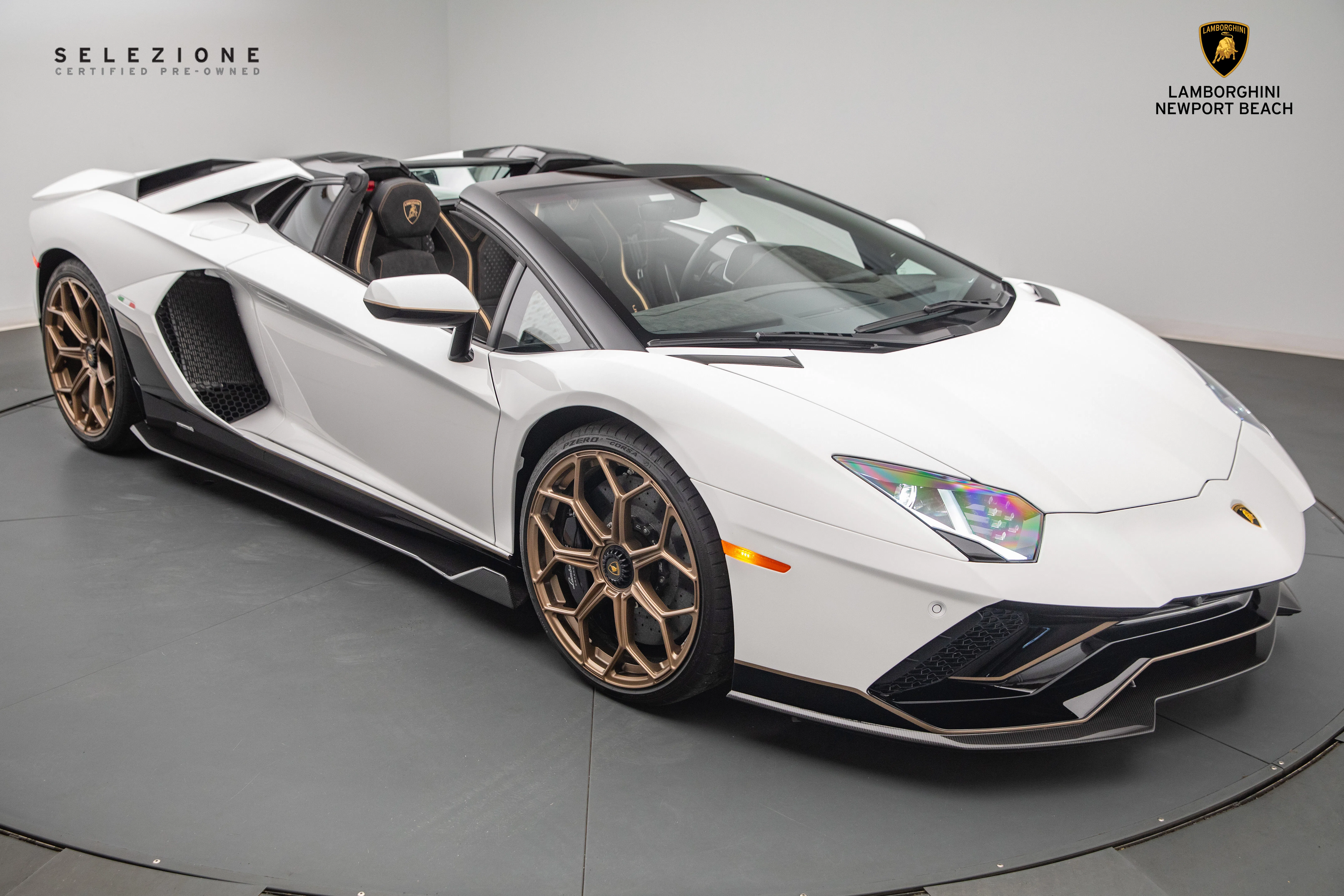 2022 Lamborghini Aventador LP 780-4 Ultimae Roadster