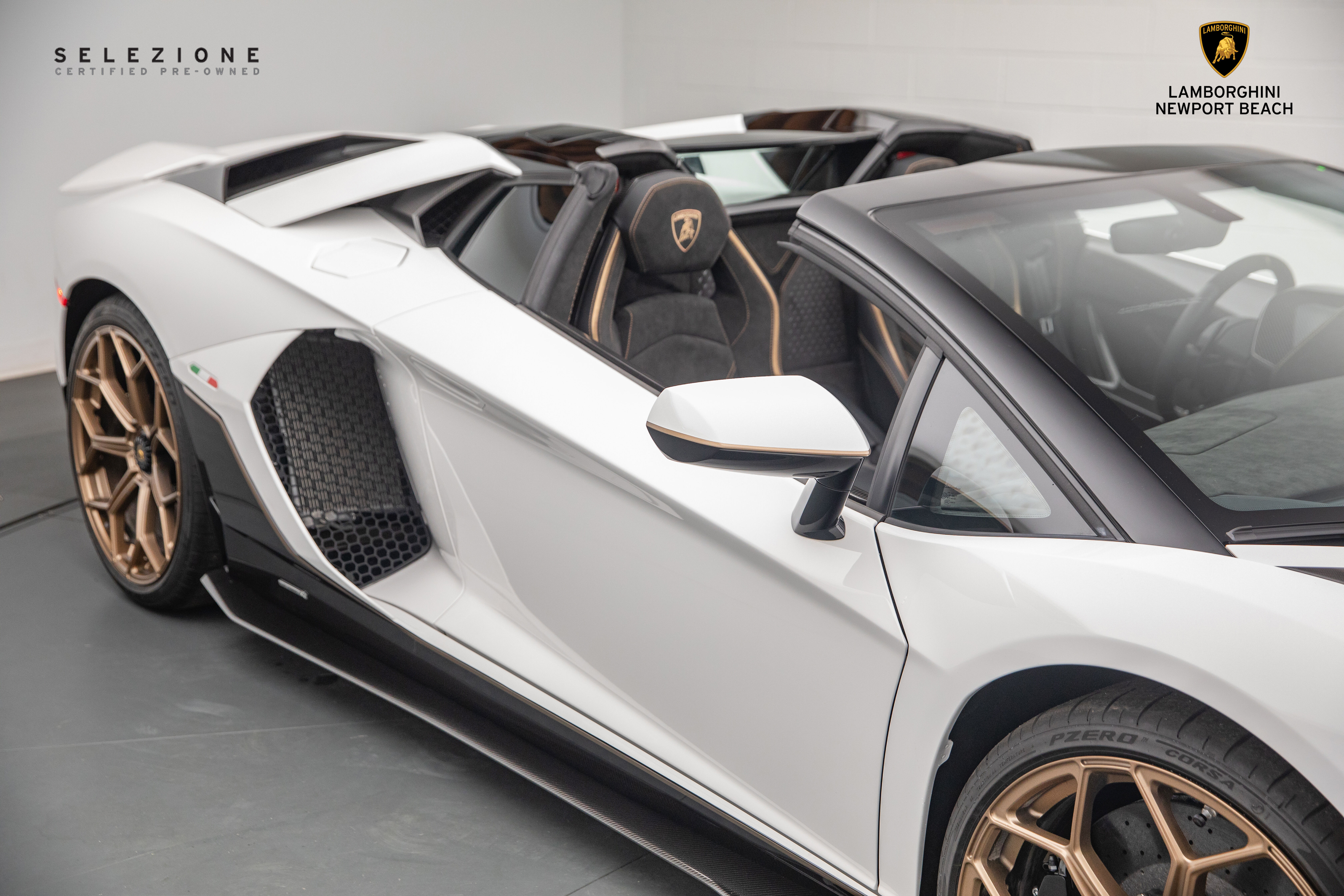 2022 Lamborghini Aventador LP 780-4 Ultimae Roadster, 3/20
