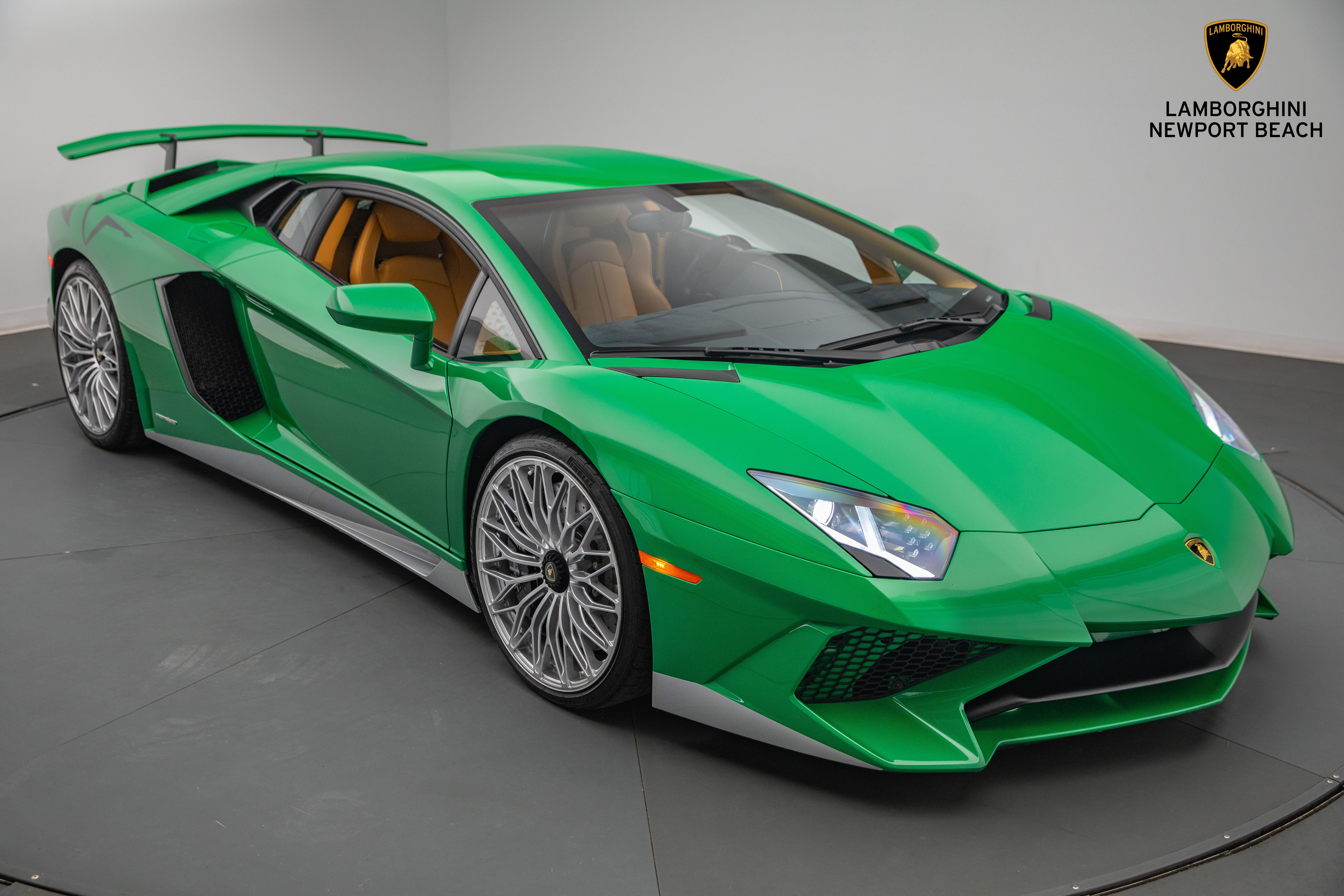 2017 Lamborghini Aventador Superveloce
