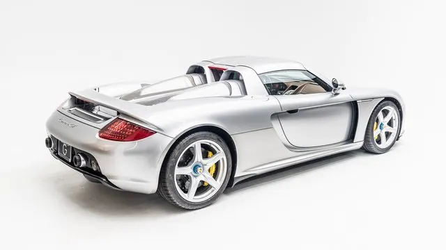 2005 Porsche Carrera GT, 6/17