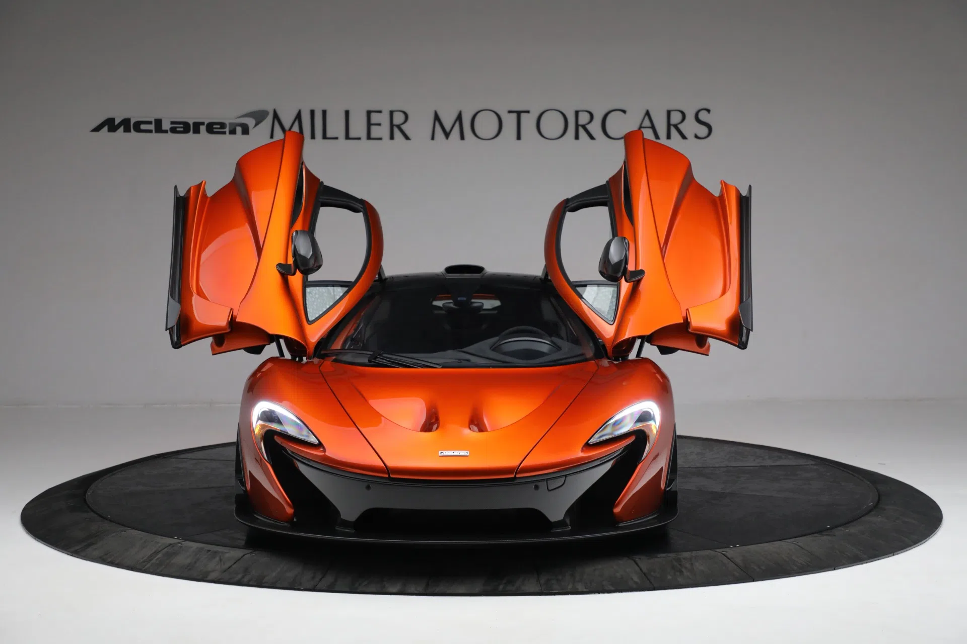 2015 McLaren P1 for sale, exterior, Volcano Orange