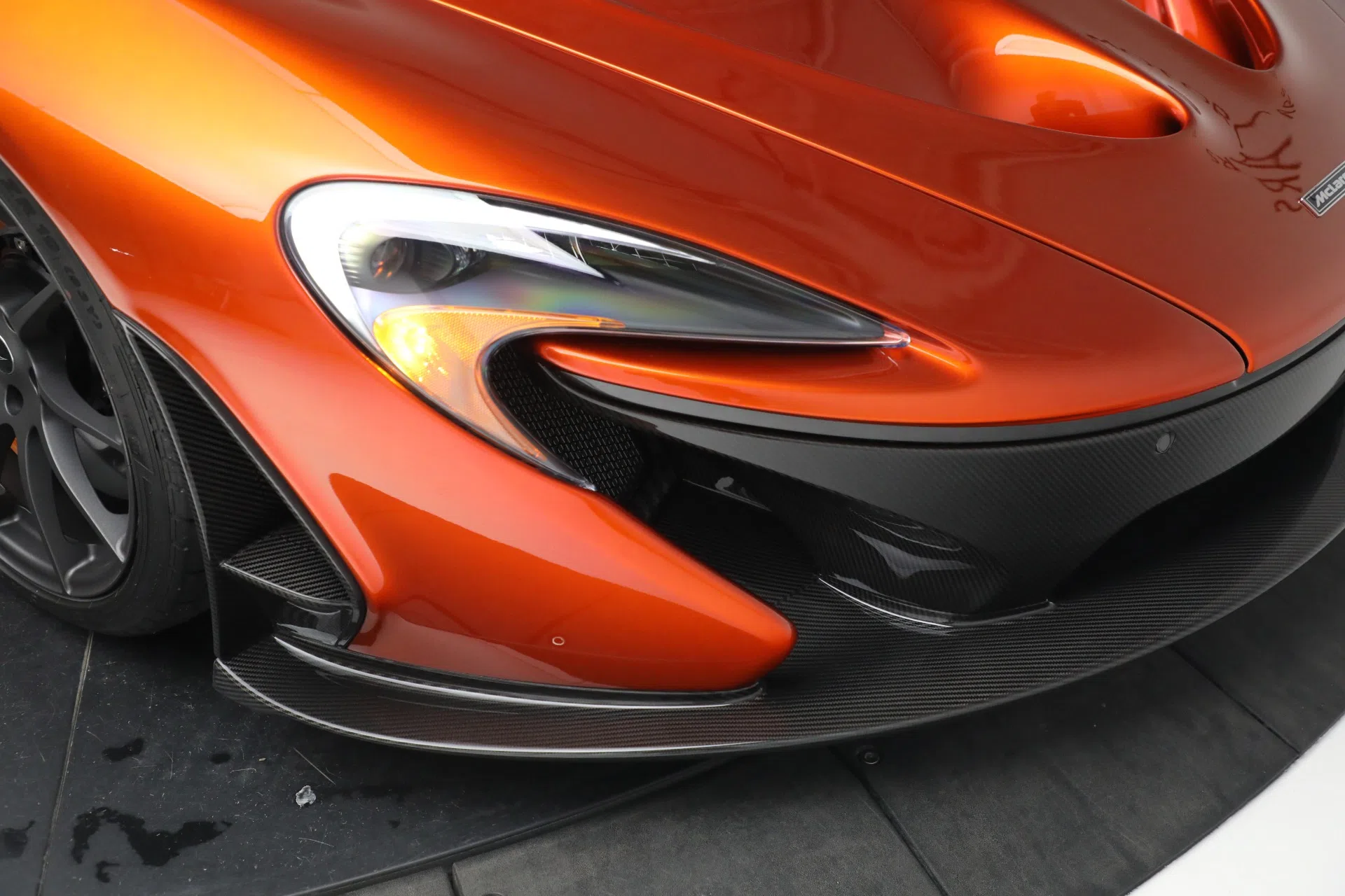 2015 McLaren P1 for sale, exterior, Volcano Orange