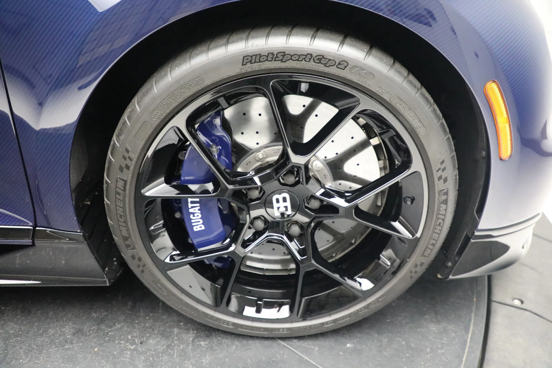2018 Bugatti Chiron wheel