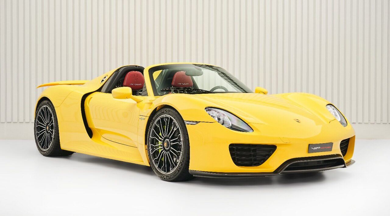 2015 Porsche 918 Spyder