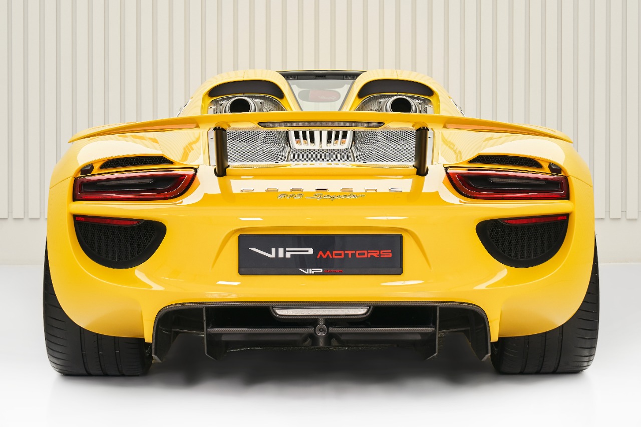 2015 Porsche 918 Spyder, 5/16