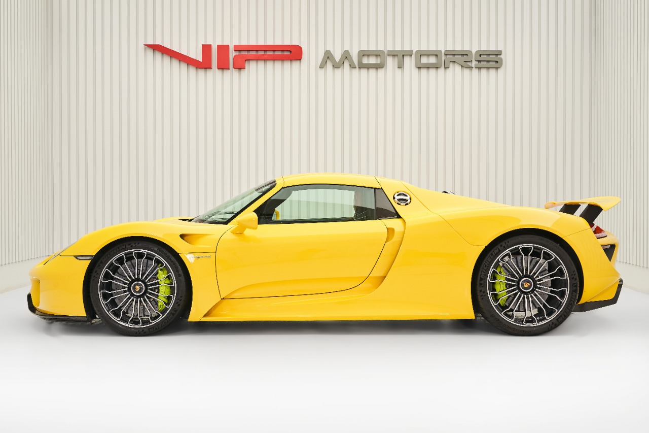 2015 Porsche 918 Spyder, 6/16