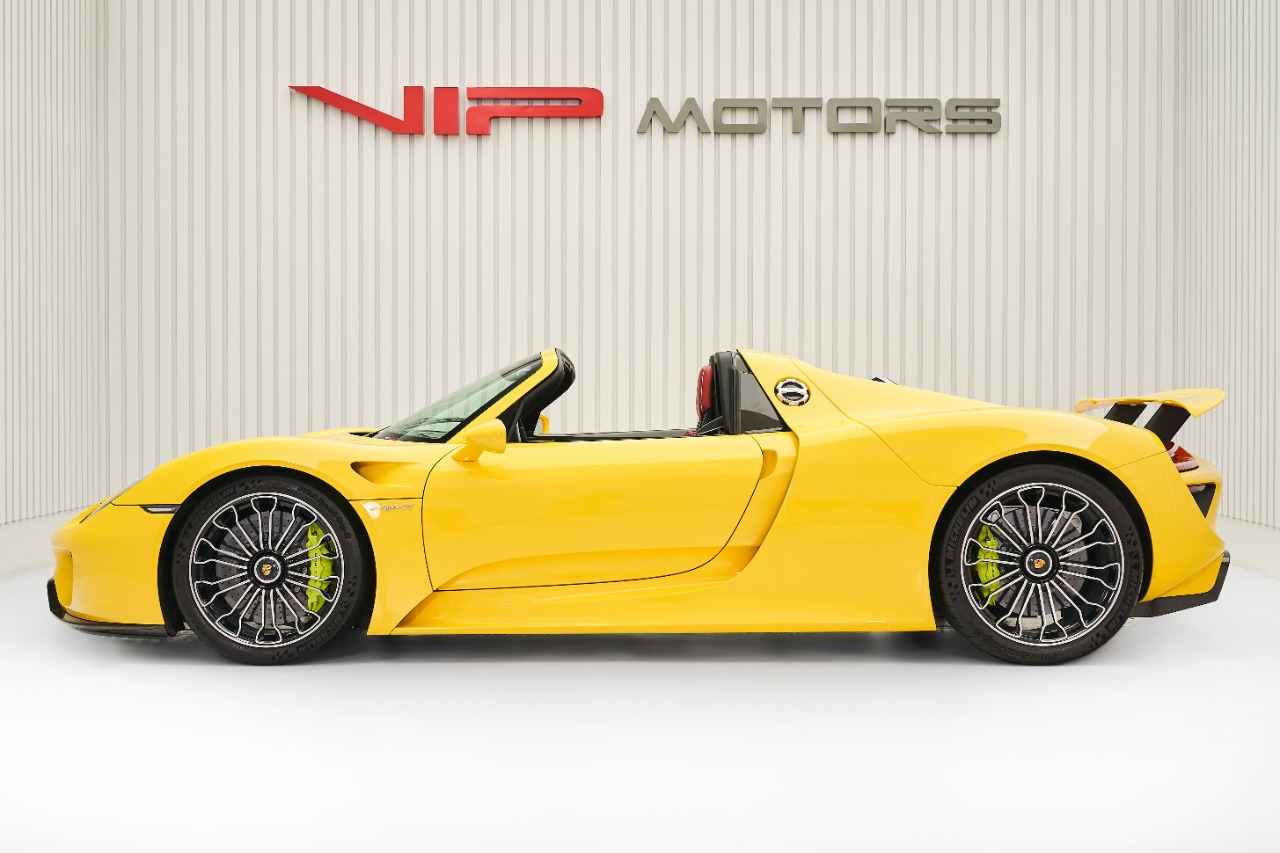 2015 Porsche 918 Spyder, 7/16