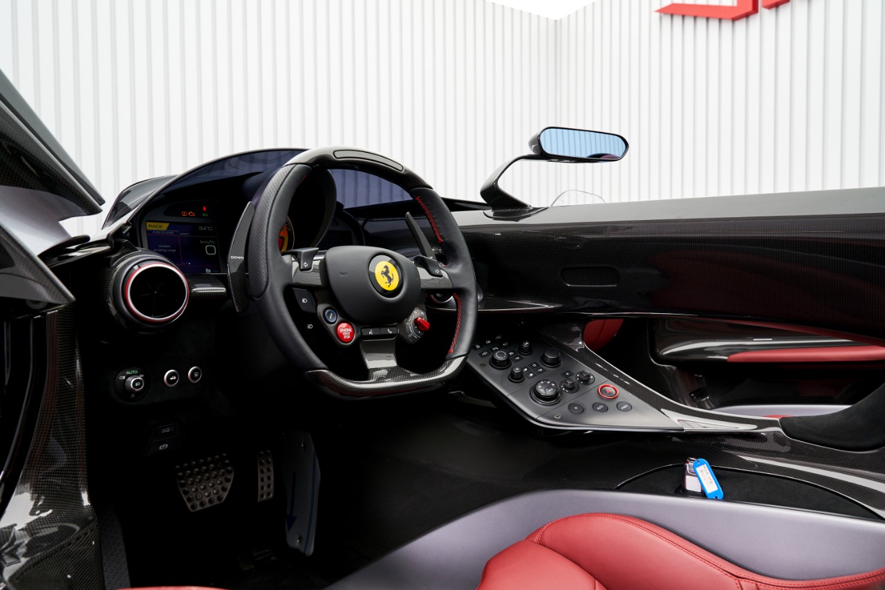2021 Ferrari Monza SP2, 13/18