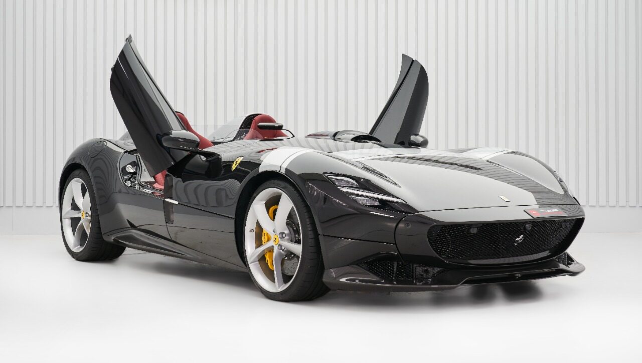 2021 Ferrari Monza SP2, 18/18