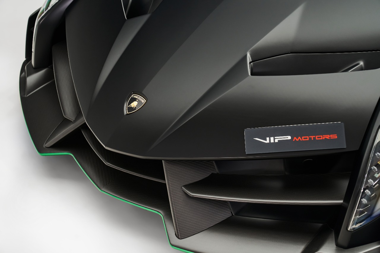 2015 Lamborghini VENENO ROADSTER, 10/20