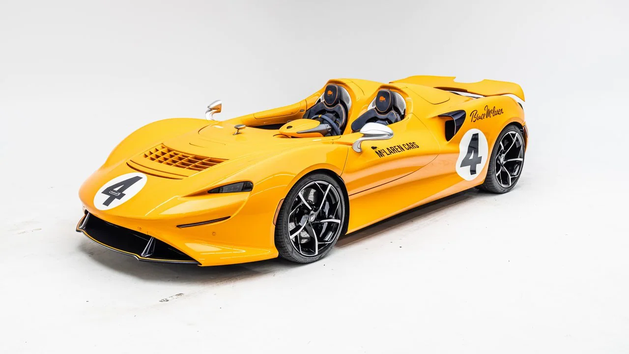 2021 McLaren Elva Roadster, 3/18