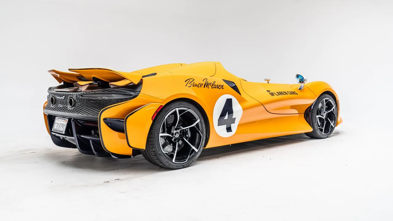 2021 McLaren Elva Roadster, 5/18