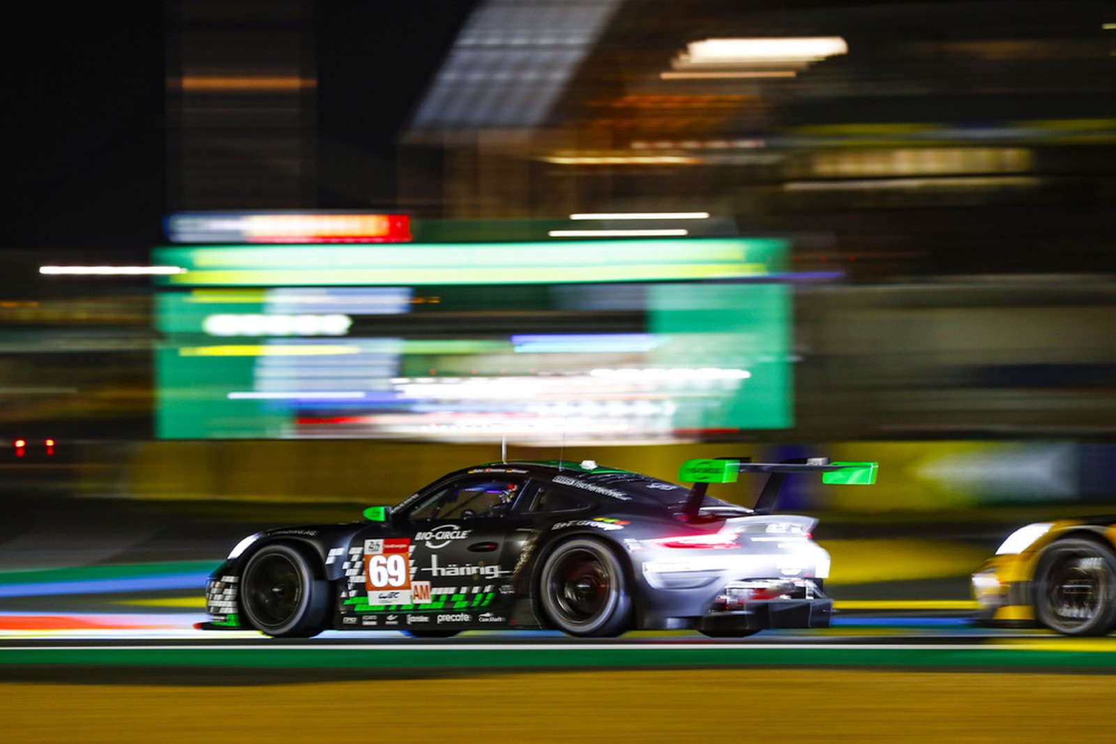 2021 Porsche 911 RSR Prototype GTE Le Mans, 2/7