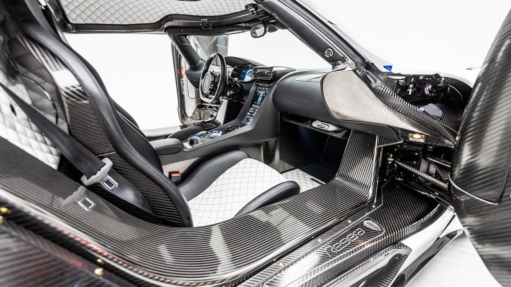 2019 Koenigsegg Regera, 29/36