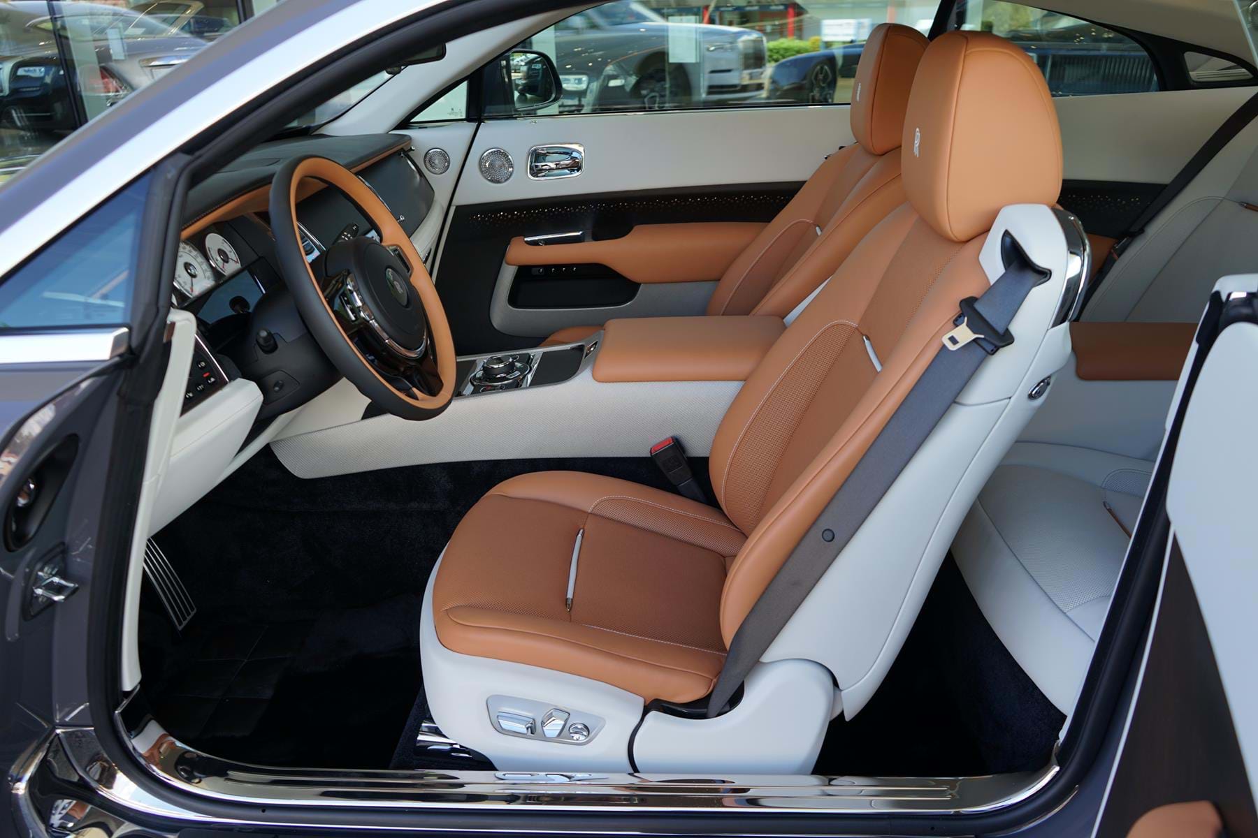 2018 Rolls-Royce Wraith MY2108 Luminary, 4/20