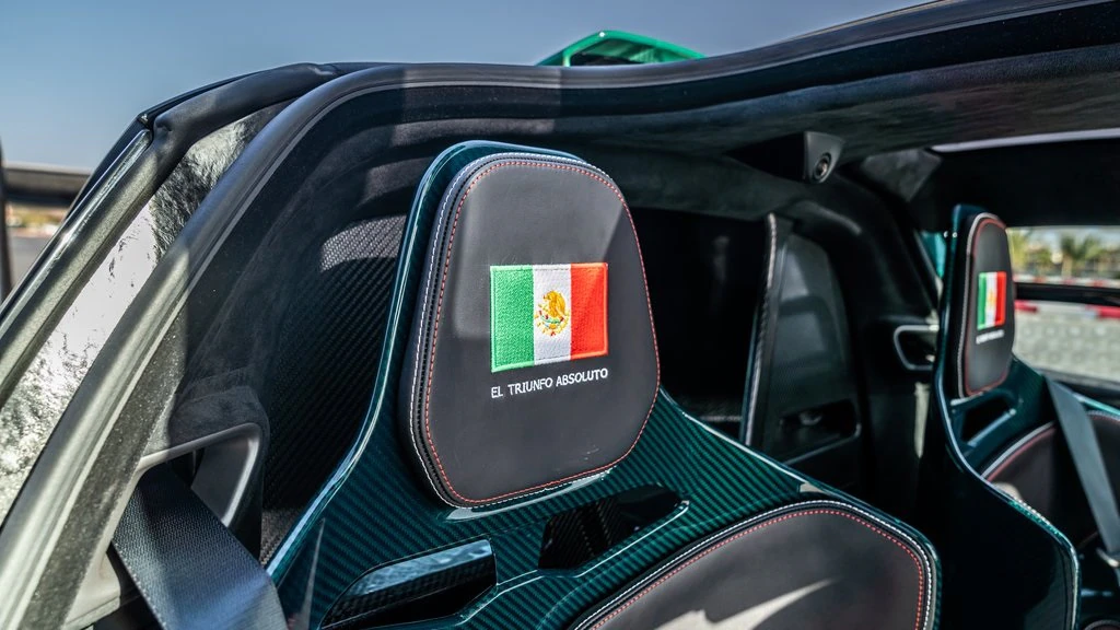 2019 McLaren Senna XP Coupe, 8/12