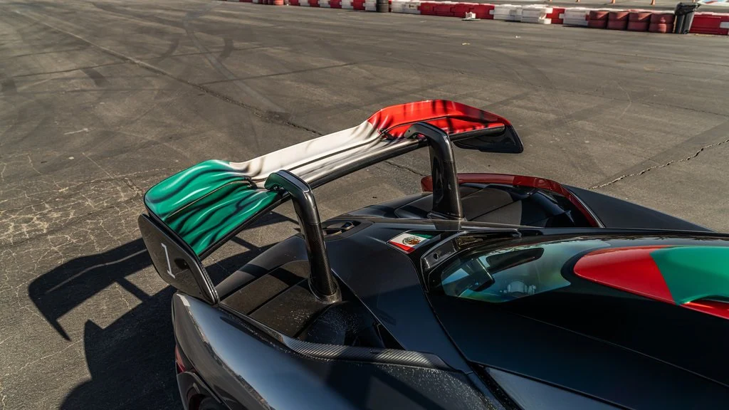 2019 McLaren Senna XP Coupe, 10/12