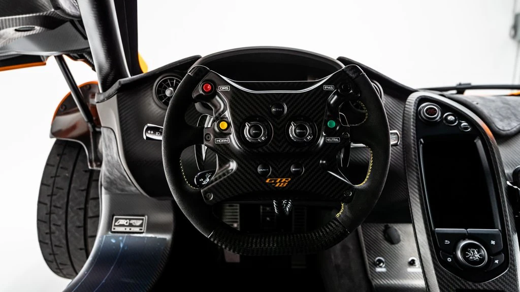 2015 McLaren P1 GTR-18, 16/20