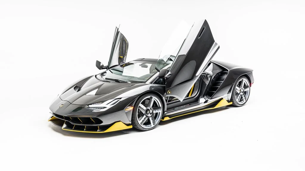 2017 Lamborghini Centenario Roadster, 9/19