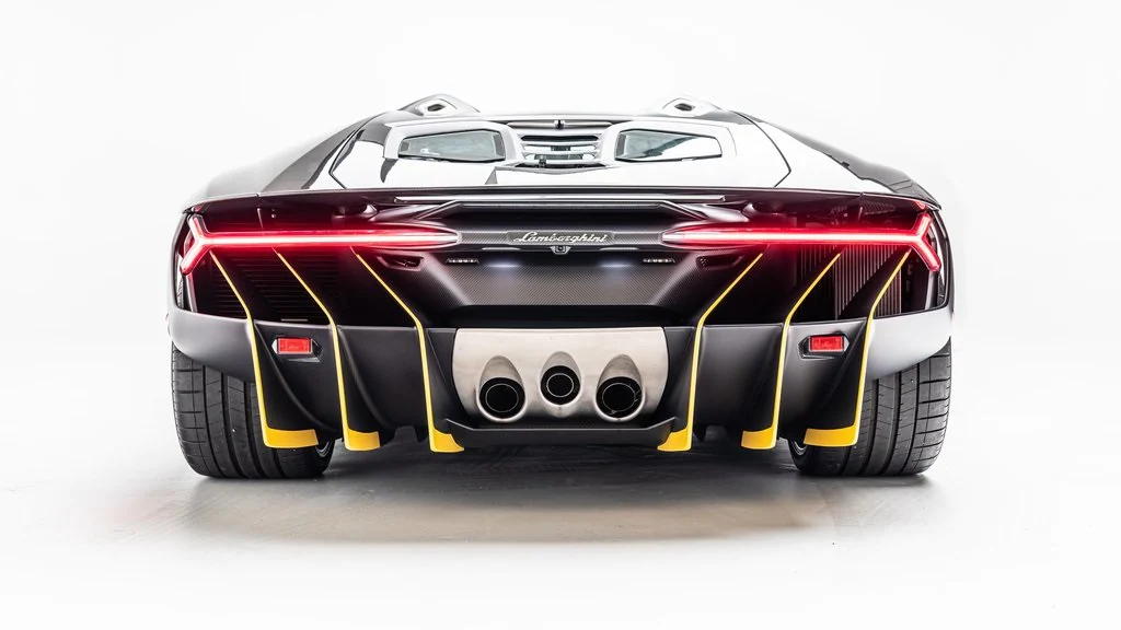 2017 Lamborghini Centenario Roadster, 10/19
