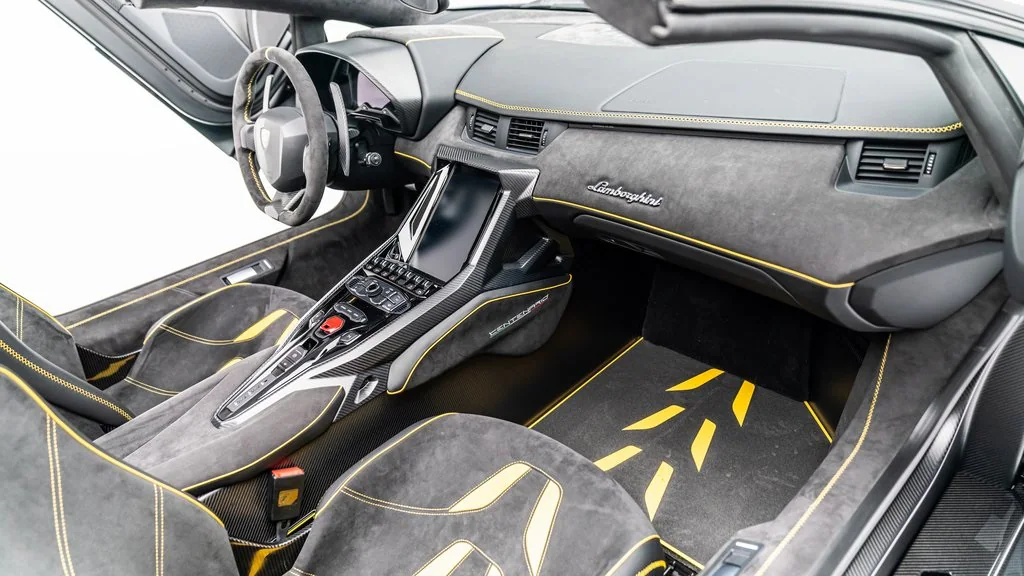 2017 Lamborghini Centenario Roadster, 11/19