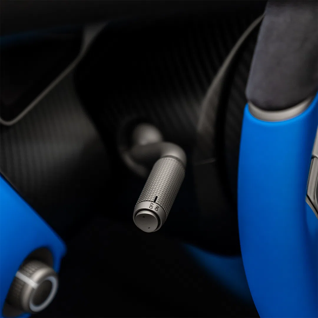 2022 Bugatti Divo interior, center console