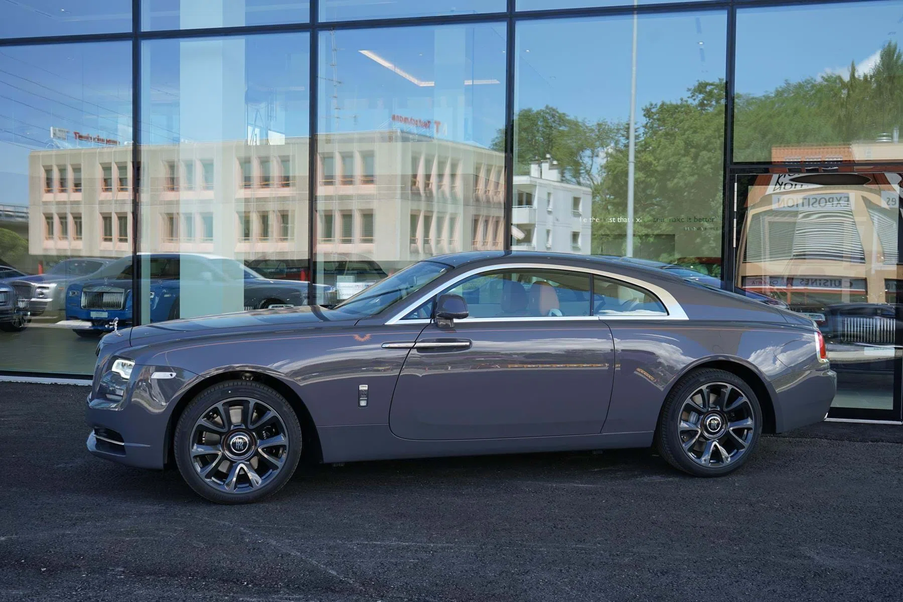 2018 Rolls-Royce Wraith MY2108 Luminary for sale, exterior, Sunburst Grey Metallic