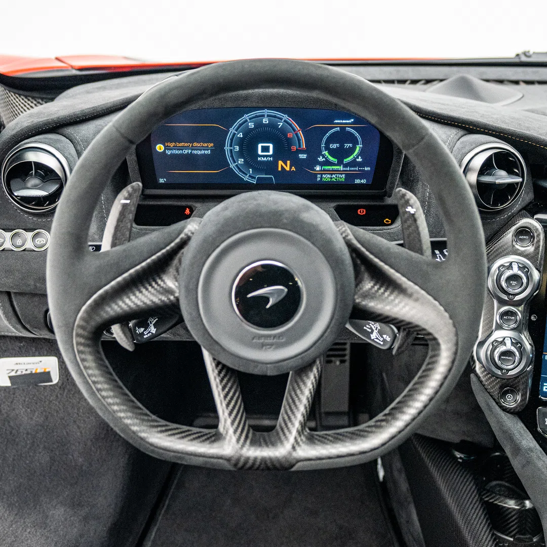 2021 MCLAREN 765LT interior