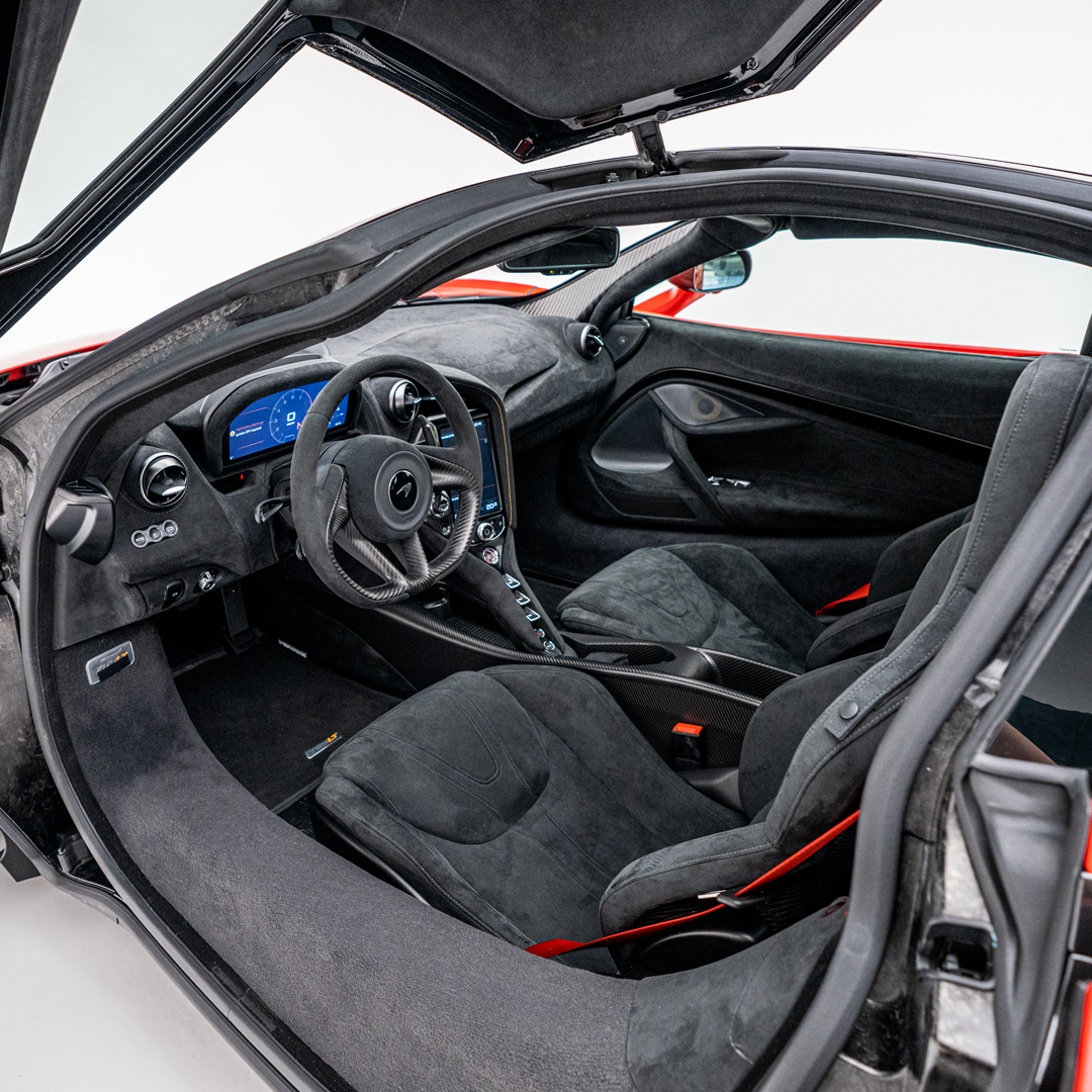 2021 MCLAREN 765LT, 13/20