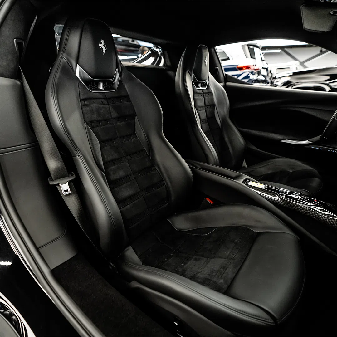 2023 FERRARI 296 GTB interior, seats
