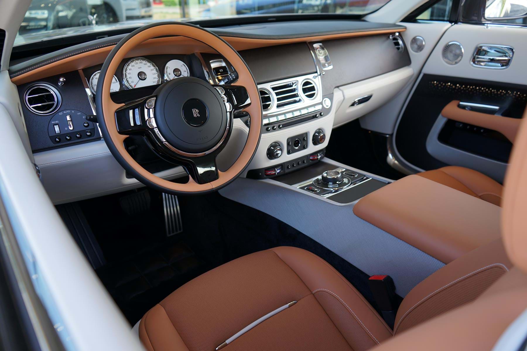 2018 Rolls-Royce Wraith MY2108 Luminary, 20/20