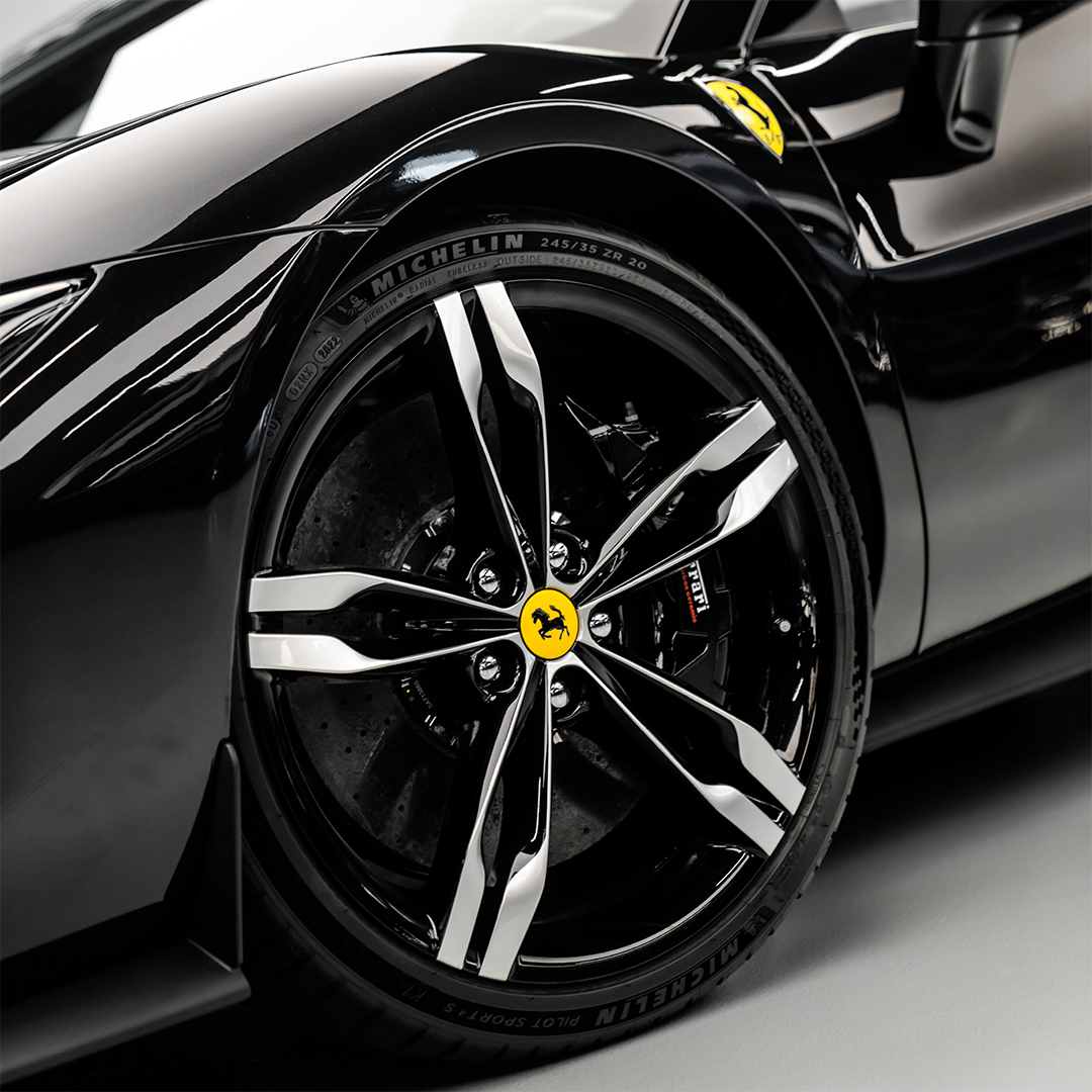 2023 FERRARI 296 GTB, 18/20