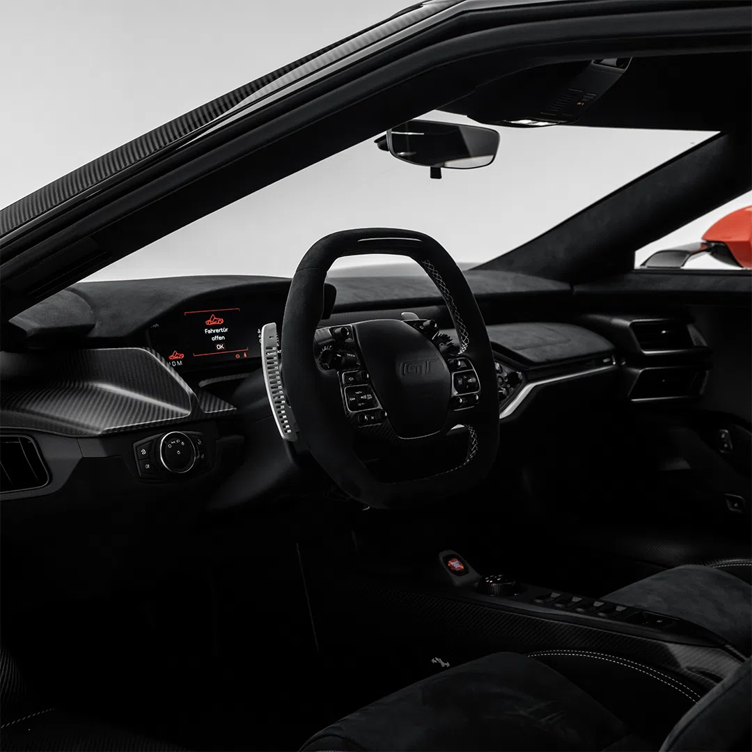 2022 FORD GT interior, dashboard