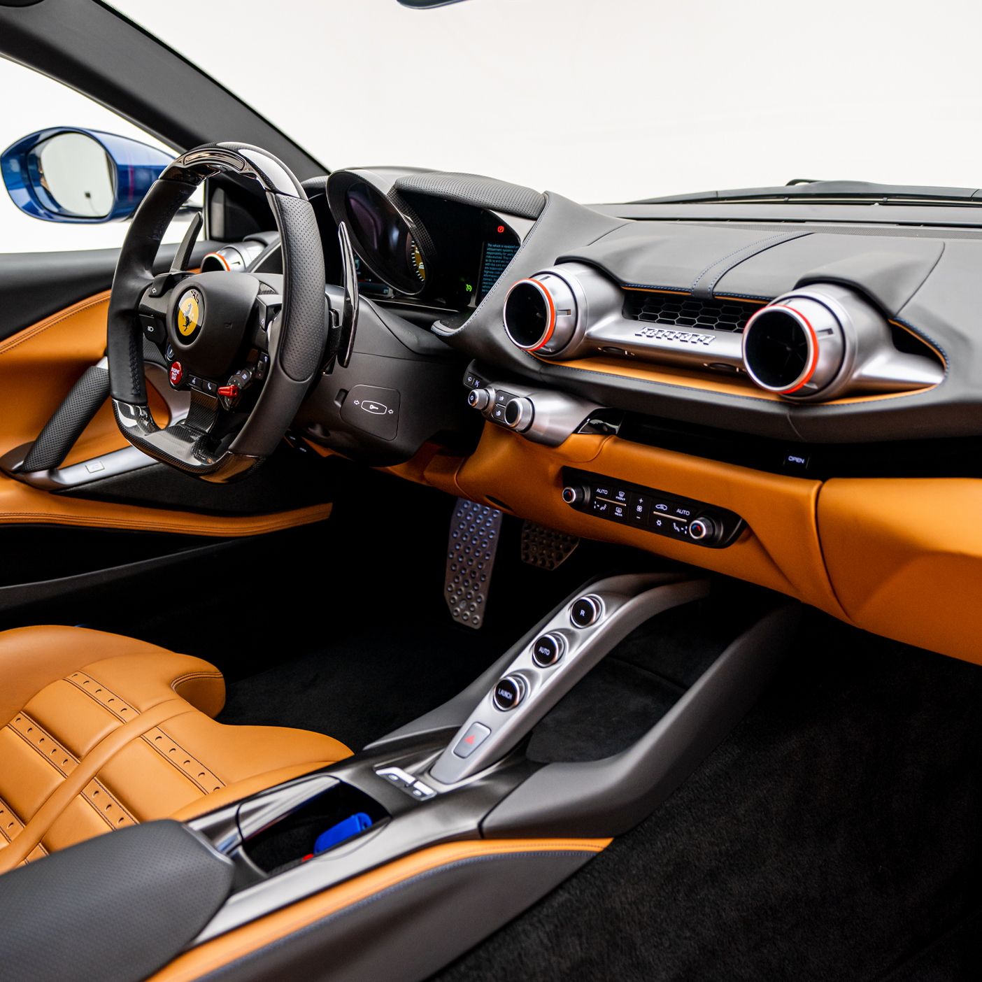 2020 FERRARI 812 SUPERFAST, 6/13