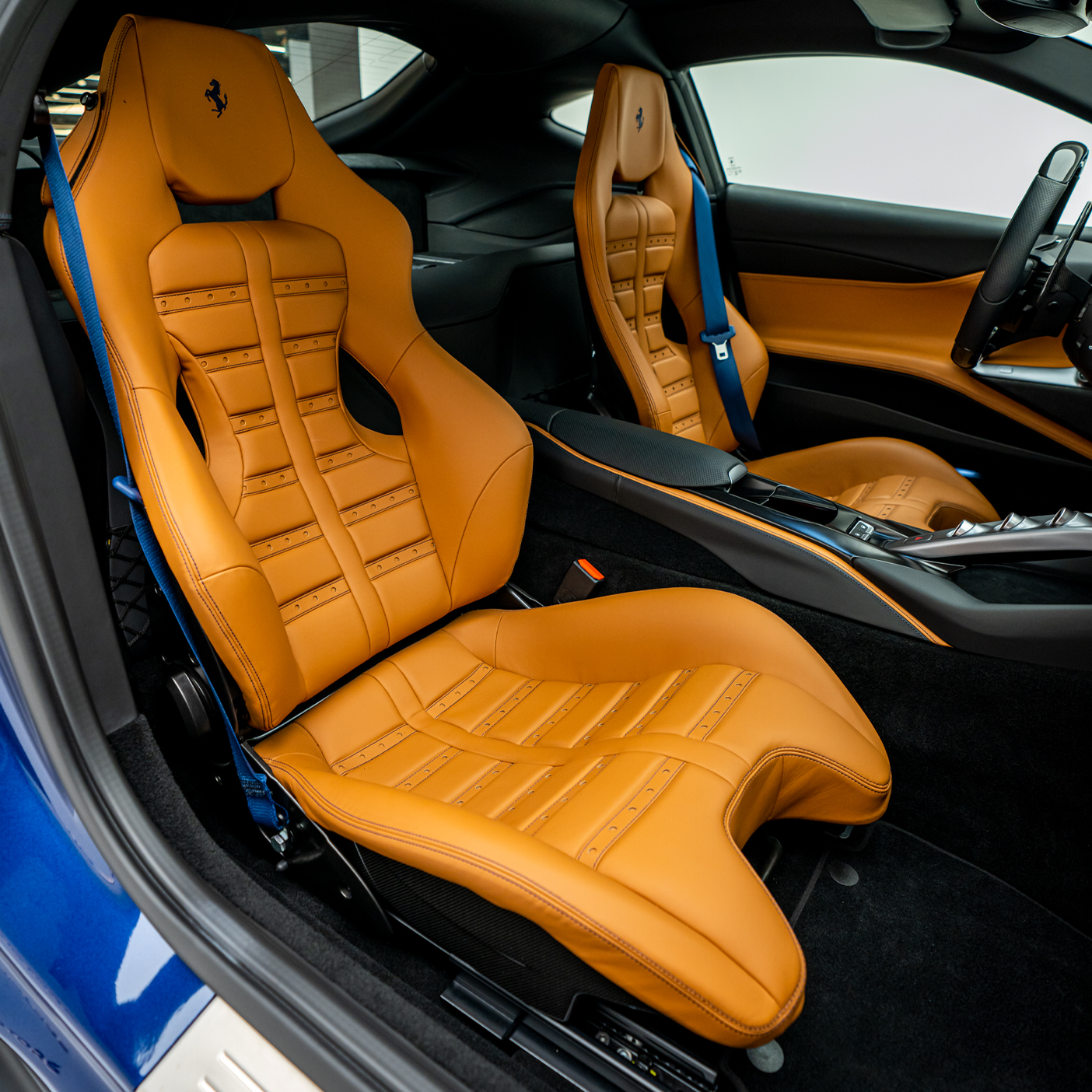 2020 FERRARI 812 SUPERFAST, 10/13