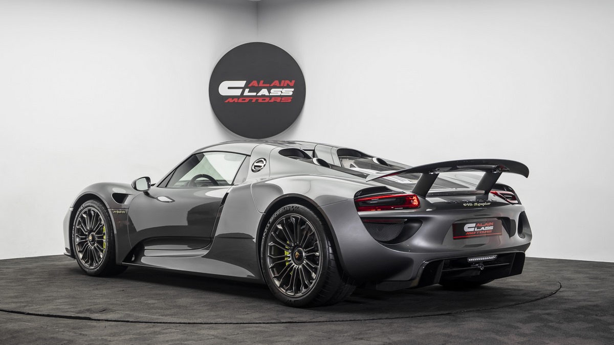 2015 Porsche 918 Spyder, 15/21
