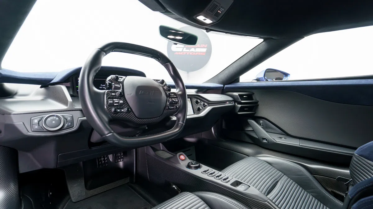 2019 Ford GT interior, dashboard, Black