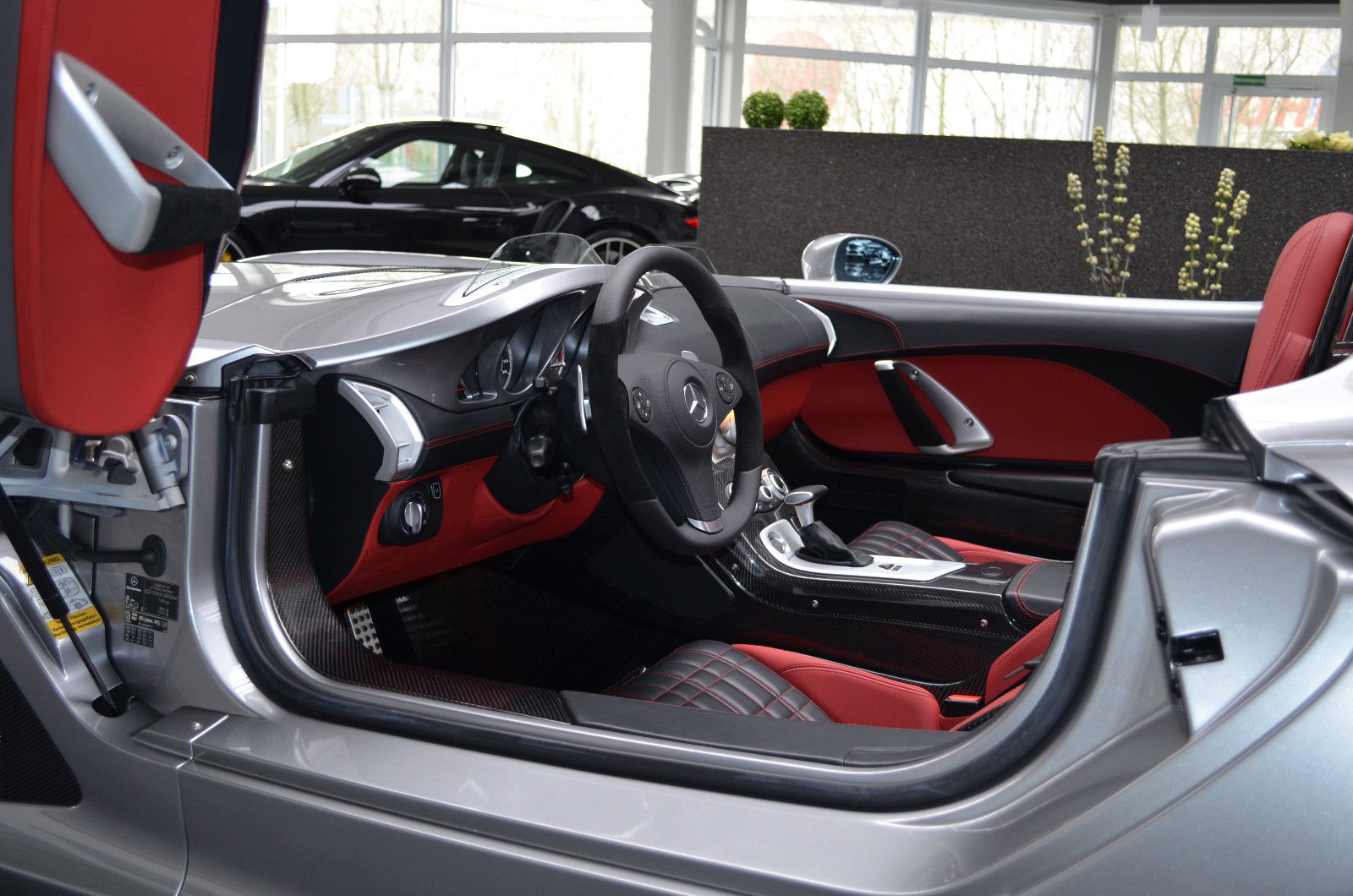 2010 Mercedes-Benz SLR McLaren Stirling Moss, 15/18
