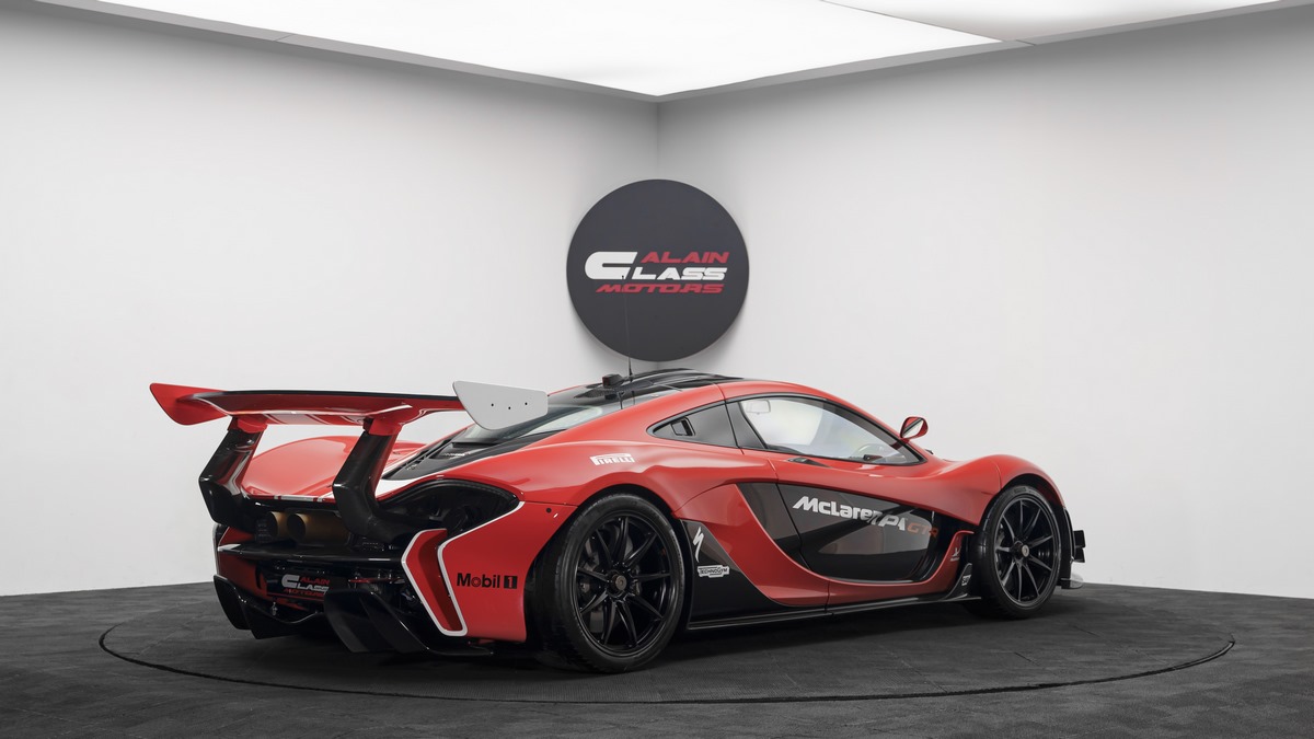 2015 McLaren P1 GTR, 12/24