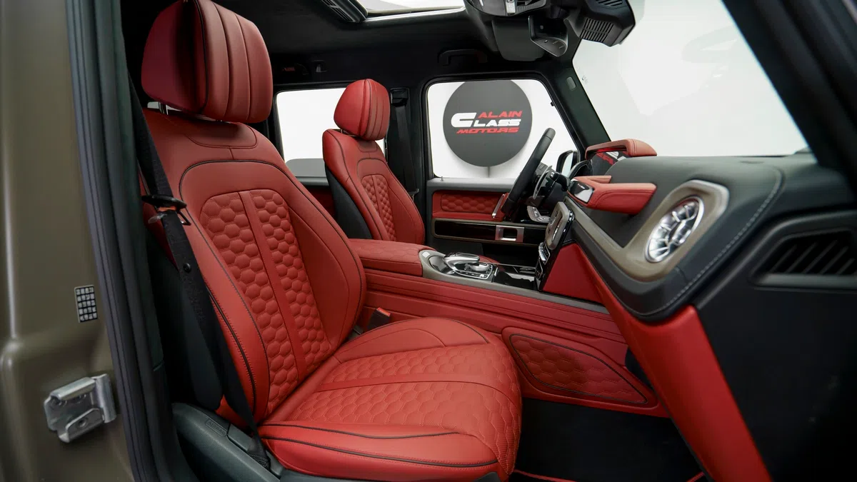 2022 BRABUS G 800 interior, seats