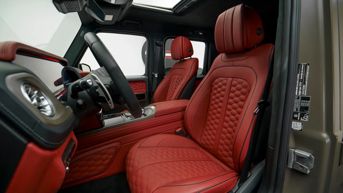 2022 BRABUS G 800 interior, seats