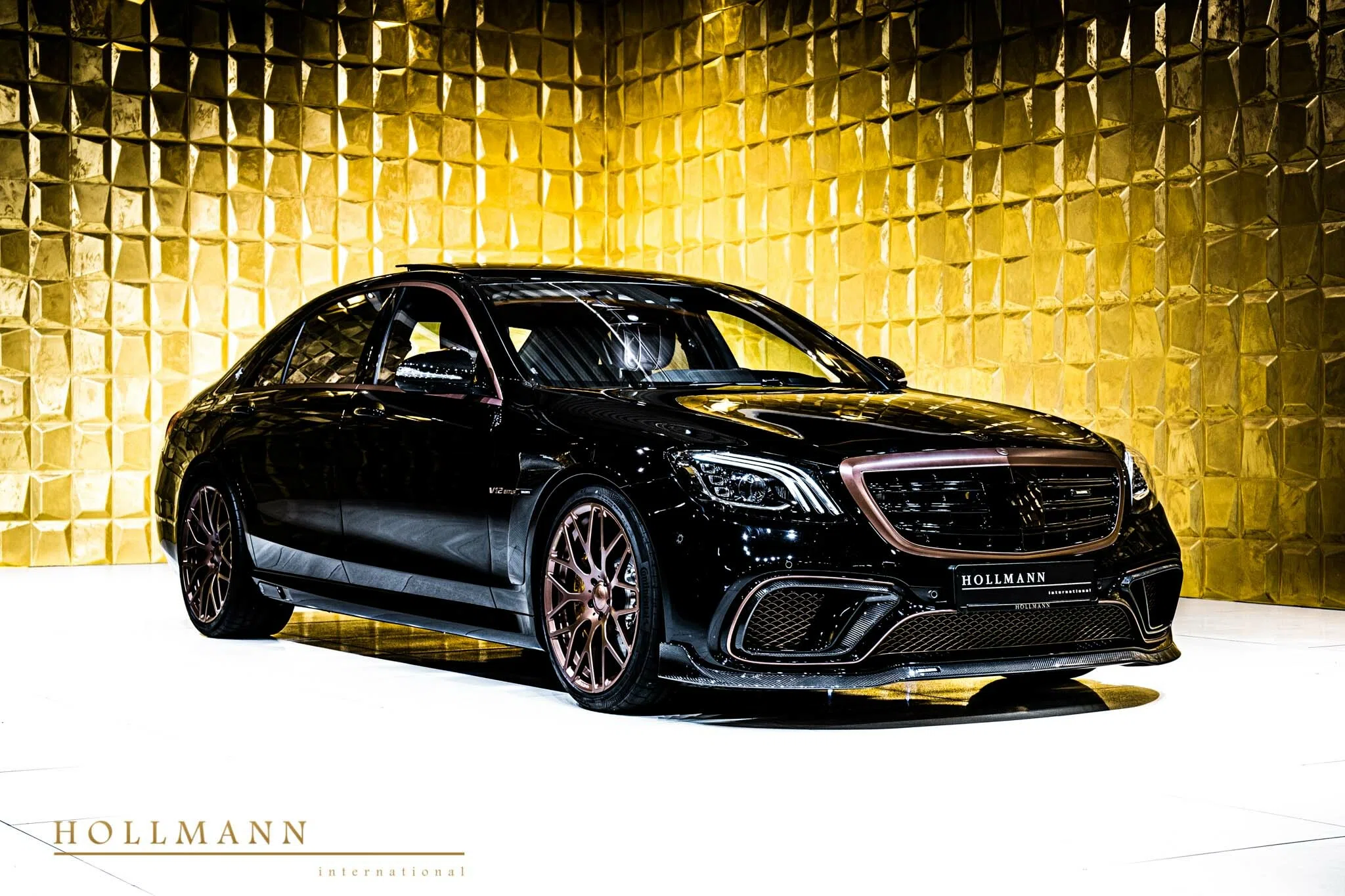 2022 BRABUS S 900