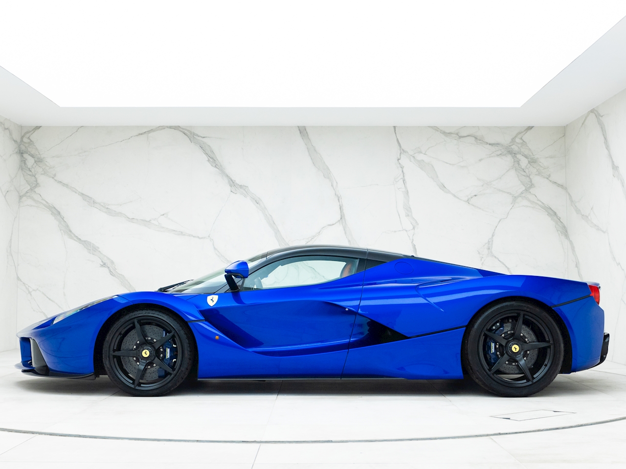 2018 Ferrari LaFerrari, 2/21