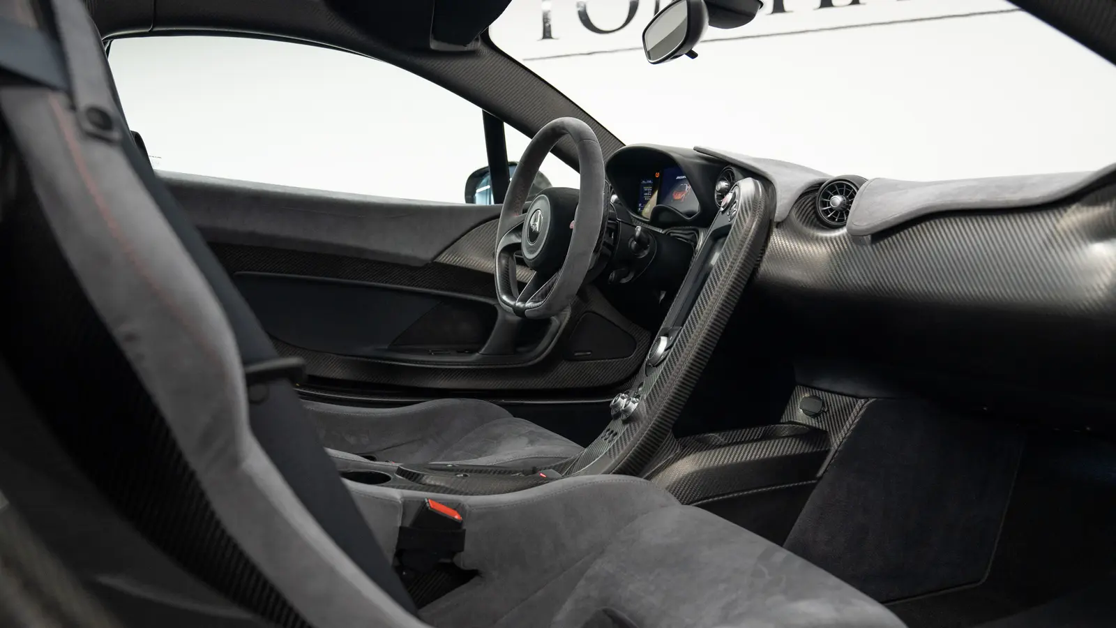 2014 McLaren P1, 23/40