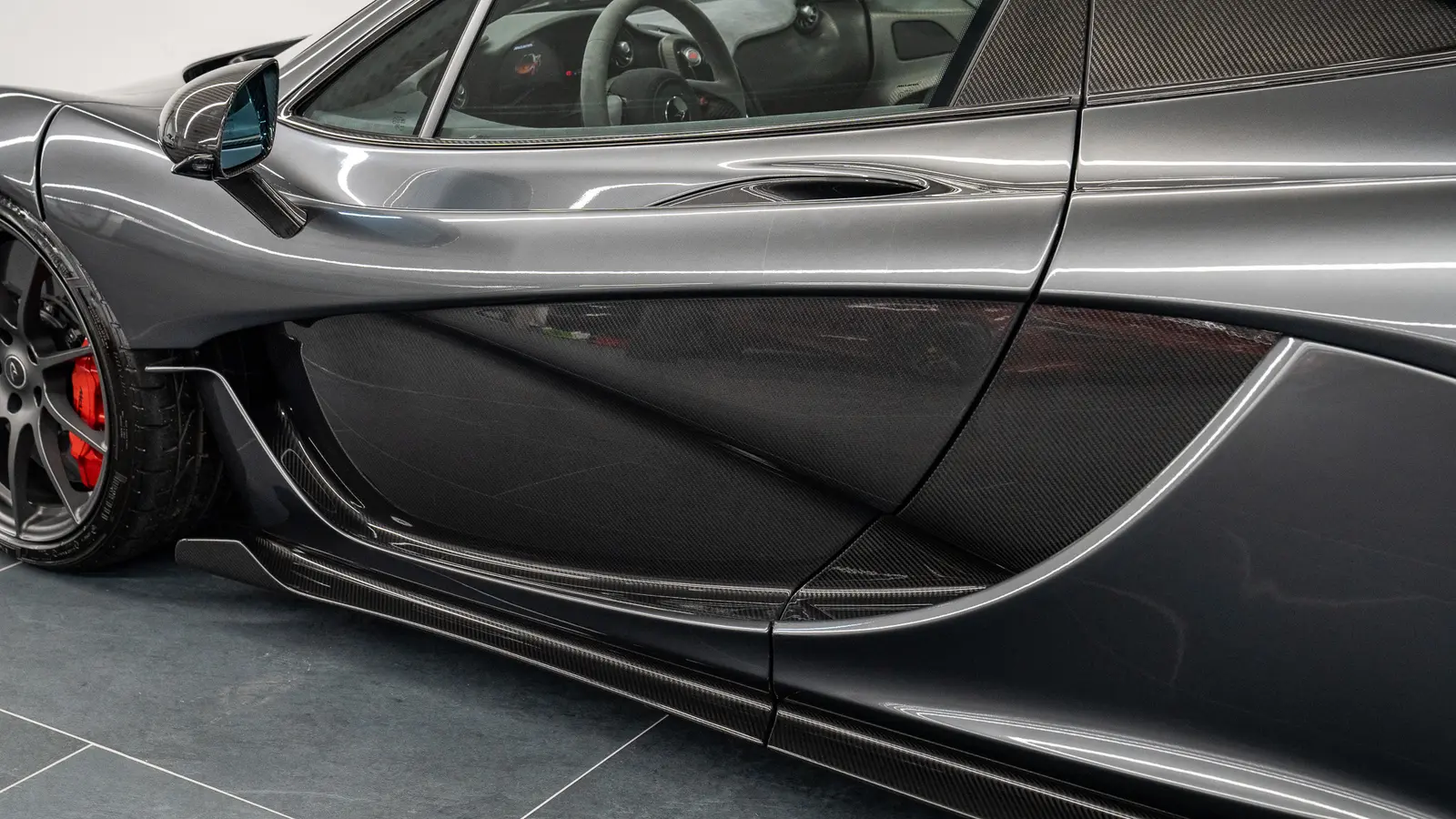 2014 McLaren P1, 28/40