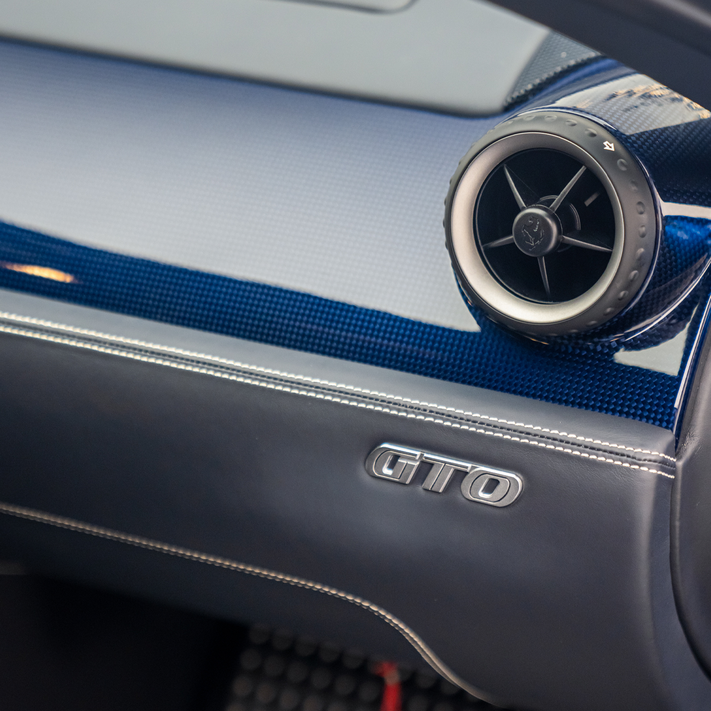 2012 FERRARI 599 GTO TAILOR MADE, 9/20