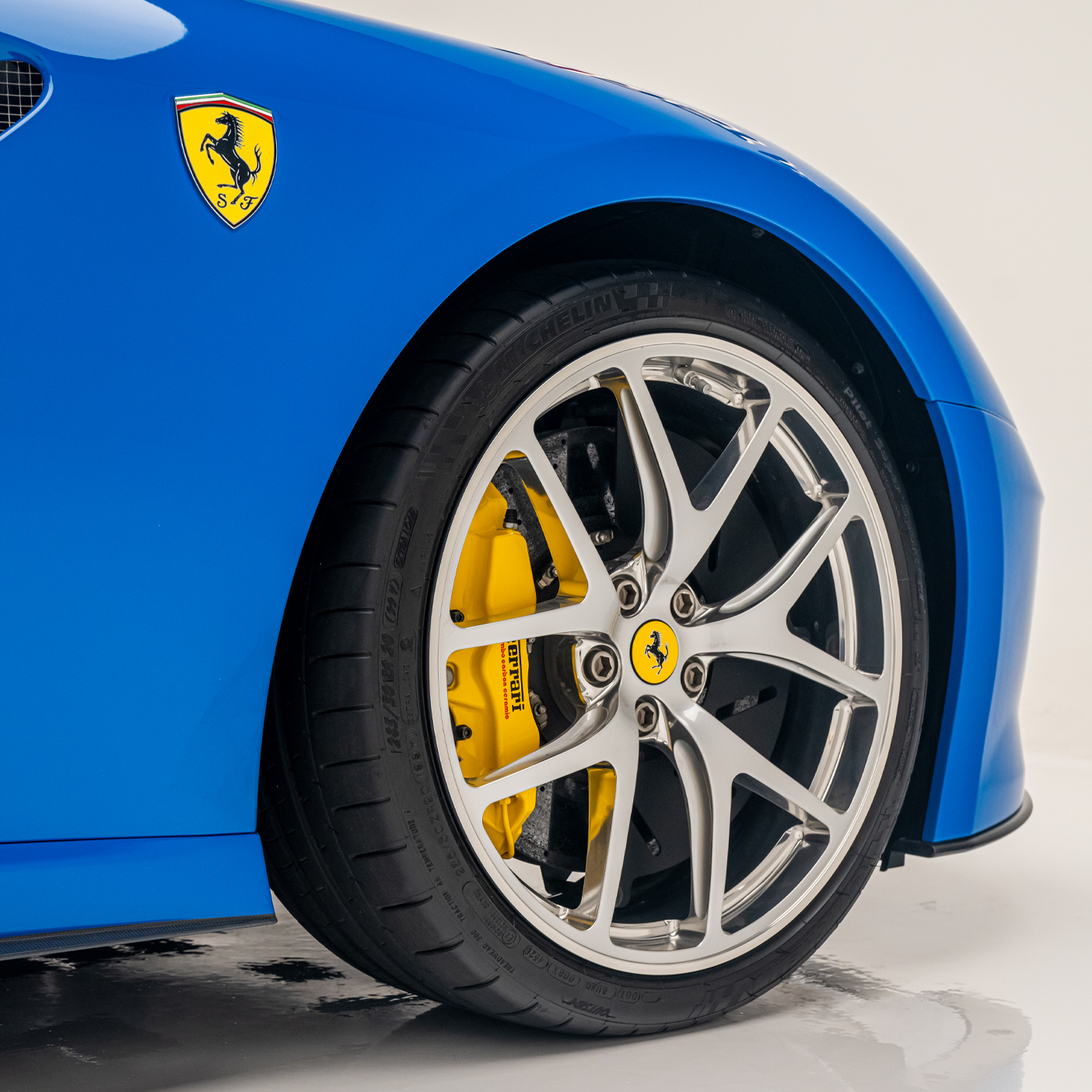 2012 FERRARI 599 GTO TAILOR MADE, 18/20