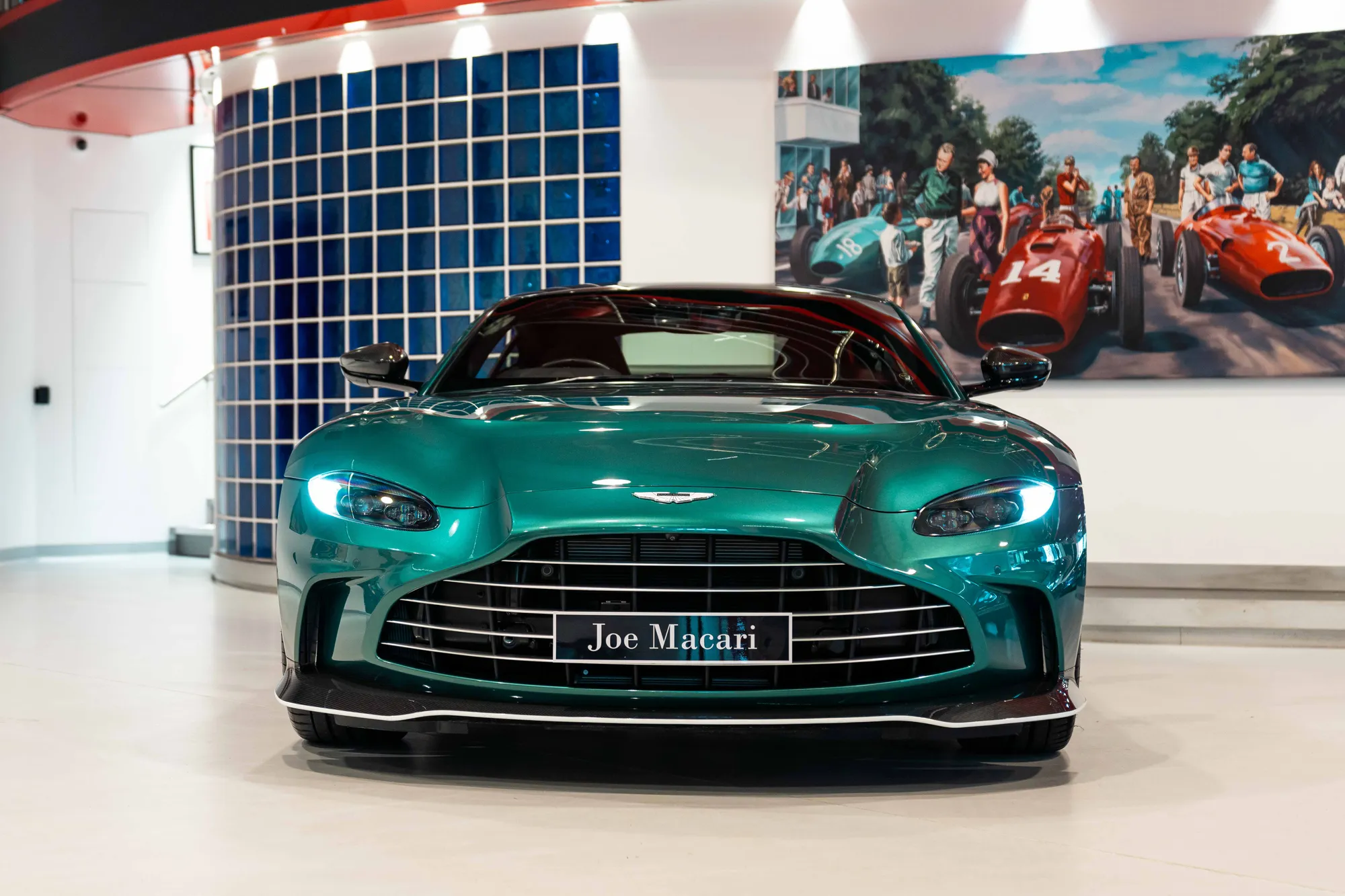 2022 ASTON MARTIN V12 VANTAGE, 2/17